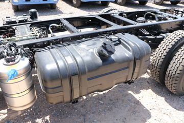 �ɵ� W7 180���� 4X2 4.15�׵��������ػ���ͼƬ