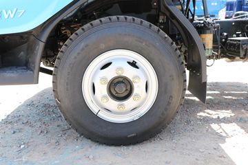 �ɵ� W7 180���� 4X2 4.15�׵��������ػ���ͼƬ