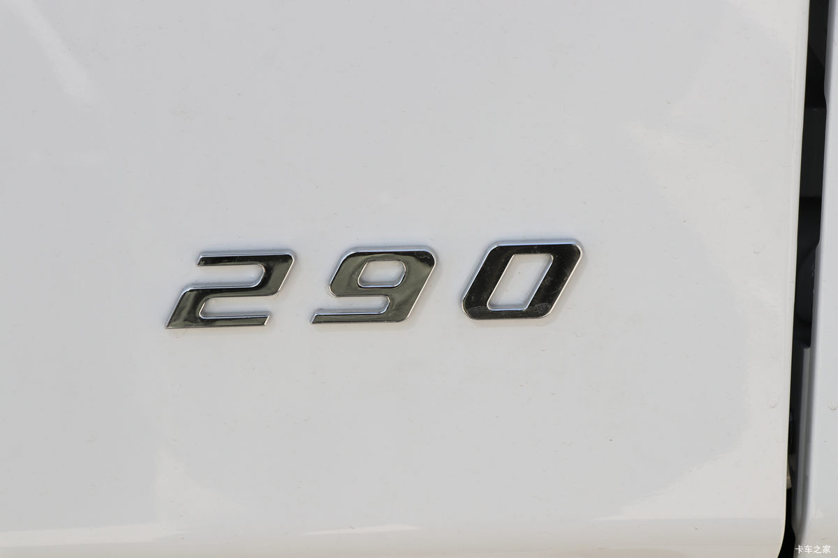  H5 290 4X2 9.7ʽػ(LZ5180XXYH5AC2)                                                