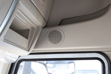 �������� ����H5 290���� 4X2 9.7����ʽ�ػ���ͼƬ