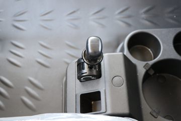 �������� ����H5 290���� 4X2 9.7����ʽ�ػ���ͼƬ