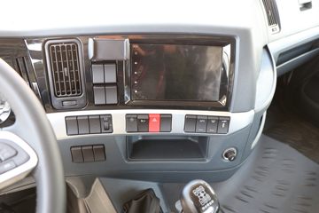 �������� ����H5 290���� 4X2 9.7����ʽ�ػ���ͼƬ