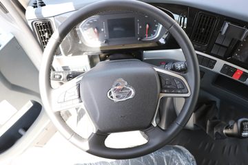 �������� ����H5 290���� 4X2 9.7����ʽ�ػ���ͼƬ