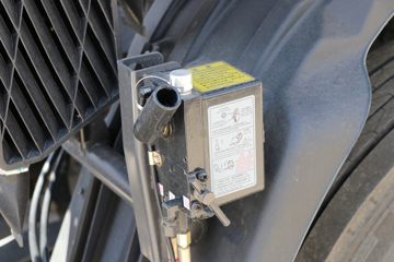 �������� ����H5 290���� 4X2 9.7����ʽ�ػ���ͼƬ