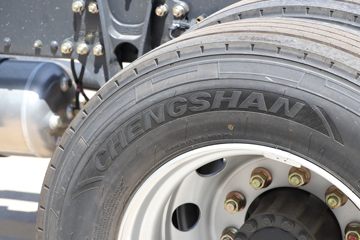 �������� ����H5 290���� 4X2 9.7����ʽ�ػ���ͼƬ