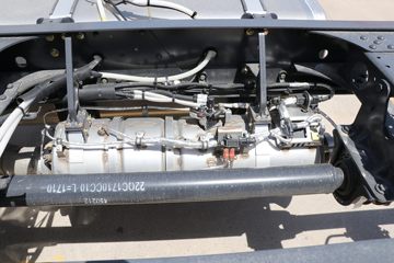 �������� ����H5 290���� 4X2 9.7����ʽ�ػ���ͼƬ