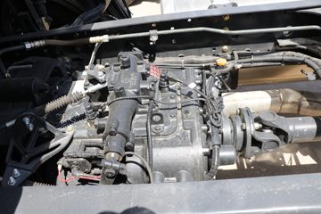 �������� ����H5 290���� 4X2 9.7����ʽ�ػ���ͼƬ