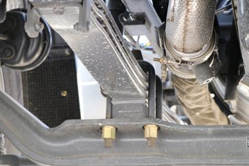 �������� ����H5 290���� 4X2 9.7����ʽ�ػ���ͼƬ