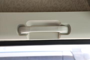 һ����� J7�ؿ� 600���� 6X4 LNG�Զ���ǣ����(Һ��)ͼƬ