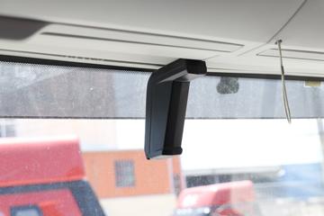 һ����� J7�ؿ� 600���� 6X4 LNG�Զ���ǣ����(Һ��)ͼƬ