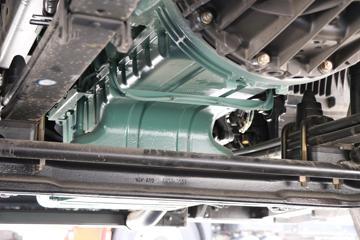 һ����� J7�ؿ� 600���� 6X4 LNG�Զ���ǣ����(Һ��)ͼƬ