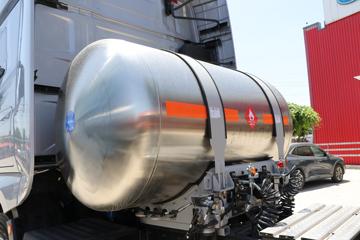 һ����� J7�ؿ� 600���� 6X4 LNG�Զ���ǣ����(Һ��)ͼƬ