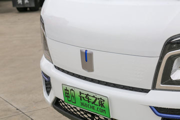 Զ�� ����V5E 4.3T 4.005�׵��Ŵ��綯����΢��66.84kWhͼƬ