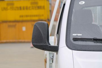 Զ�� ����V5E 4.3T 4.005�׵��Ŵ��綯����΢��66.84kWhͼƬ