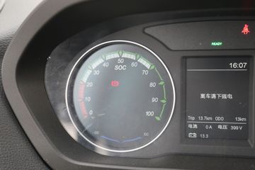 Զ�� ����V5E 4.3T 4.005�׵��Ŵ��綯����΢��66.84kWhͼƬ