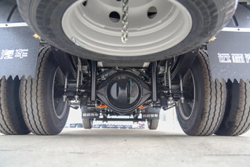 Զ�� ����V5E 4.3T 4.005�׵��Ŵ��綯����΢��66.84kWhͼƬ