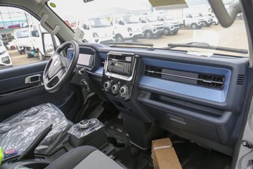 Զ F3E 2024 3.5T 3.7׵Ŵ綯΢(JGL1037BEVM1)55.7kWhͼƬ