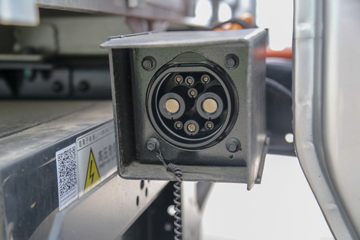 Զ F3E 2024 3.5T 3.7׵Ŵ綯΢(JGL1037BEVM1)55.7kWhͼƬ