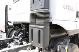 乘龙H5&nbsp;冷藏车底盘图片