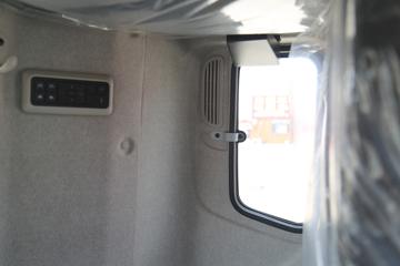 �����½� ����X3 240���� 4X2 5.2�ײ�դʽ�ػ���ͼƬ