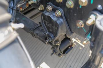 �����½� ����X3 240���� 4X2 5.2�ײ�դʽ�ػ���ͼƬ