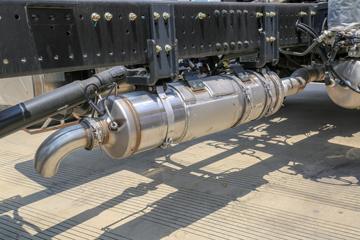 �����½� ����X3 240���� 4X2 5.2�ײ�դʽ�ػ���ͼƬ