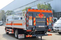 解放 J6F  160马力 5.3米气瓶运输车(楚飞牌)(CLQ5120TQP6CA)