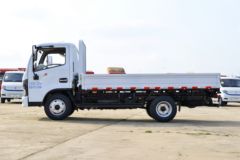 东风 多利卡D5 锐能版 132马力 3.8米单排栏板轻卡(国六)(EQ1041S3CDC)