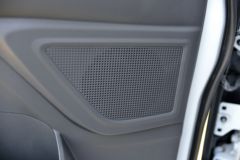 东风 多利卡D5 锐能版 132马力 3.8米单排栏板轻卡(国六)(EQ1041S3CDC)