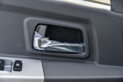 东风 多利卡D5 锐能版 132马力 3.8米单排栏板轻卡(国六)(EQ1041S3CDC)