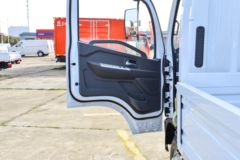 东风 多利卡D5 锐能版 132马力 3.8米单排栏板轻卡(国六)(EQ1041S3CDC)