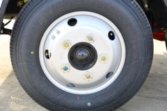 东风 多利卡D5 锐能版 132马力 3.8米单排栏板轻卡(国六)(EQ1041S3CDC)