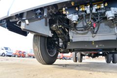 东风 多利卡D5 锐能版 132马力 3.8米单排栏板轻卡(国六)(EQ1041S3CDC)