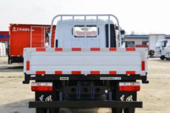 东风 多利卡D5 锐能版 132马力 3.8米单排栏板轻卡(国六)(EQ1041S3CDC)