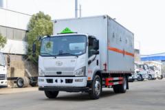 解放 J6F 180马力 5.2米易燃气体厢式运输车(楚飞牌)(CLQ5120XRQ6CA)