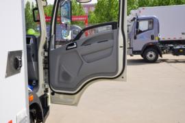 悍将M&nbsp;冷藏车驾驶室图片