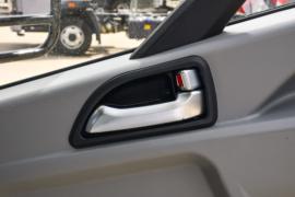 悍将M&nbsp;冷藏车驾驶室图片