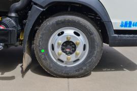 悍将M&nbsp;冷藏车底盘图片