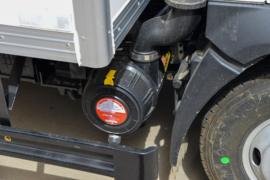 悍将M&nbsp;冷藏车底盘图片