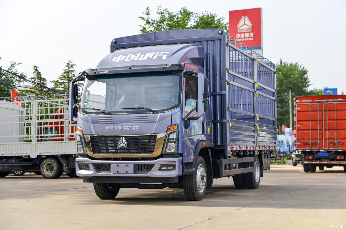 【图】中国重汽HOWO 统帅 170马力 4.85米排半仓栅式载货车(ZZ5127CCYF3815F1)_实拍图片_1892443_卡车之家