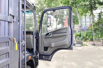 �й�����HOWO ͳ˧ 170���� 4.85���Ű��դʽ�ػ���ͼƬ