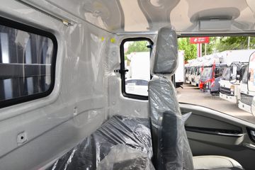 �й�����HOWO ͳ˧ 170���� 4.85���Ű��դʽ�ػ���ͼƬ