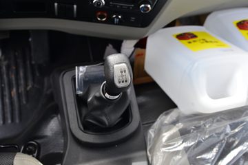 �й�����HOWO ͳ˧ 170���� 4.85���Ű��դʽ�ػ���ͼƬ