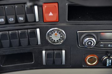 �й�����HOWO ͳ˧ 170���� 4.85���Ű��դʽ�ػ���ͼƬ