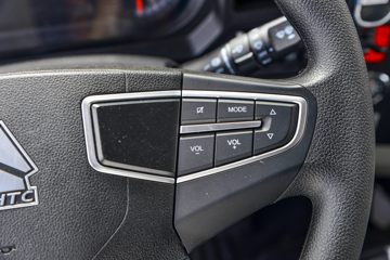 �й�����HOWO ͳ˧ 170���� 4.85���Ű��դʽ�ػ���ͼƬ