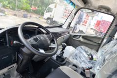中国重汽HOWO 统帅 170马力 4.85米排半仓栅式载货车(ZZ5127CCYF3815F1)