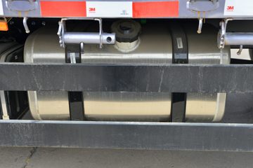 �й�����HOWO ͳ˧ 170���� 4.85���Ű��դʽ�ػ���ͼƬ