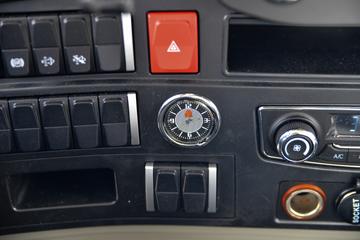 �й�����HOWO ͳ˧ 170���� 4.15�׵��Ų�դʽ�Ῠ(�й�����8��)(ZZ5047CCYF3215F144)ͼƬ