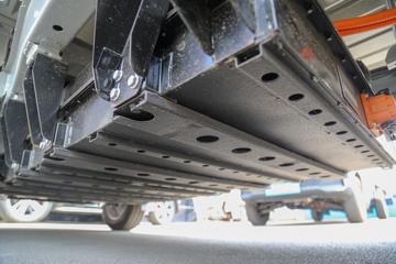 ���� �ž�EV ���ϰ� 2.7T 3�׵��Ŵ��綯����΢��36.8kWhͼƬ