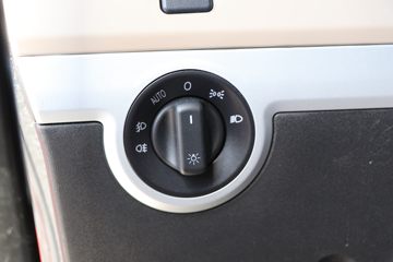 �������ó� ���KR PLUS ���ʰ�2024�� 280���� 4X2 9.8��LNG��ʽ�ػ���(DFH5180XXYE27)ͼƬ